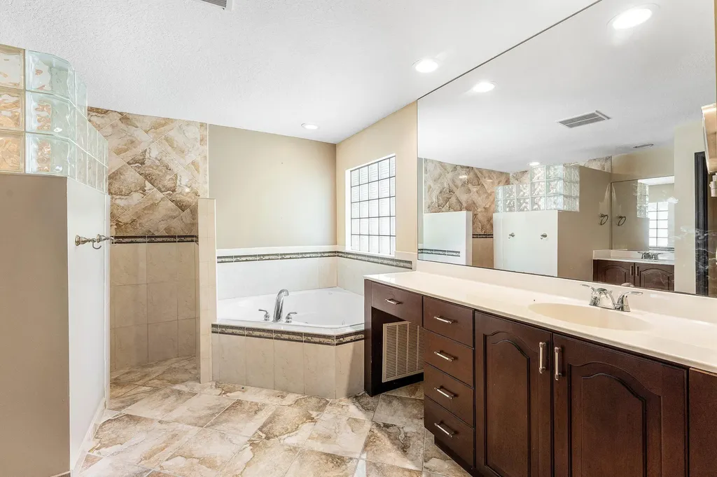 17109 Murcott Boulevard The Acreage FL 33470