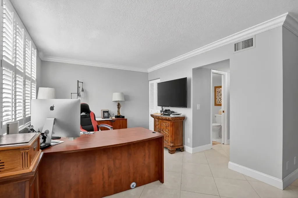 6300 NW 2nd Avenue Boca Raton FL 33487