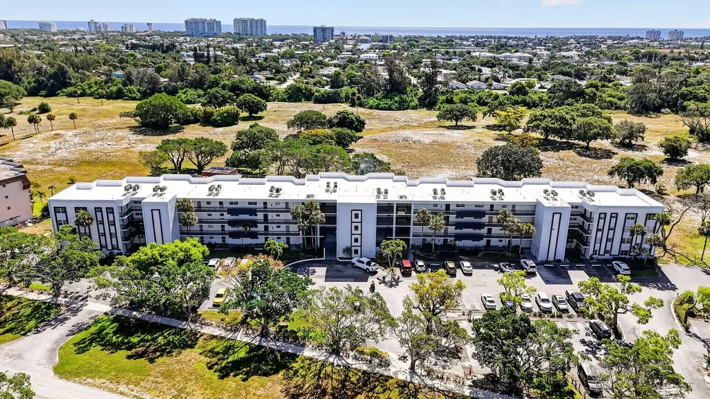 6300 NW 2nd Avenue Boca Raton FL 33487