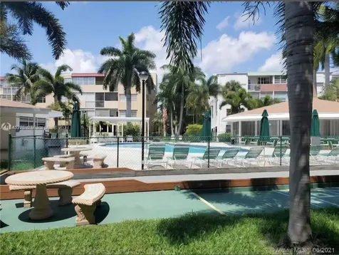 1333 E Hallandale Beach Boulevard Hallandale Beach FL 33009