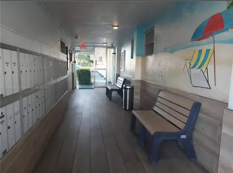 1333 E Hallandale Beach Boulevard Hallandale Beach FL 33009