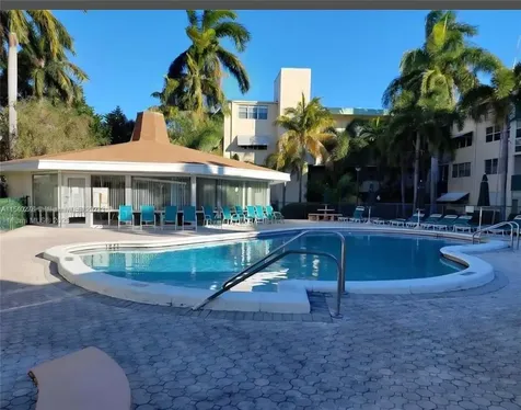 1333 E Hallandale Beach Boulevard Hallandale Beach FL 33009