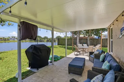 1392 Thornridge Lane Royal Palm Beach FL 33411