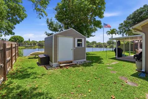 1392 Thornridge Lane Royal Palm Beach FL 33411