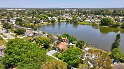1392 Thornridge Lane Royal Palm Beach FL 33411