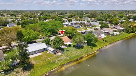 1392 Thornridge Lane Royal Palm Beach FL 33411