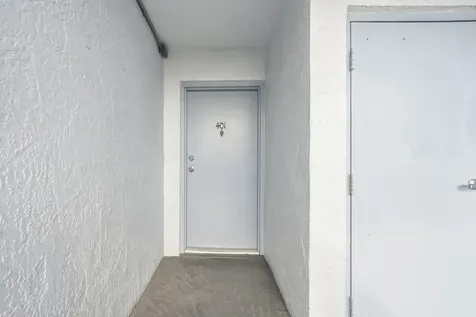 1221 SW 122nd Avenue Miami FL 33184
