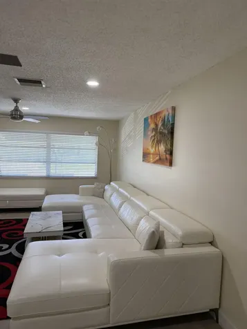 1904 SW 13th Way Boynton Beach FL 33426
