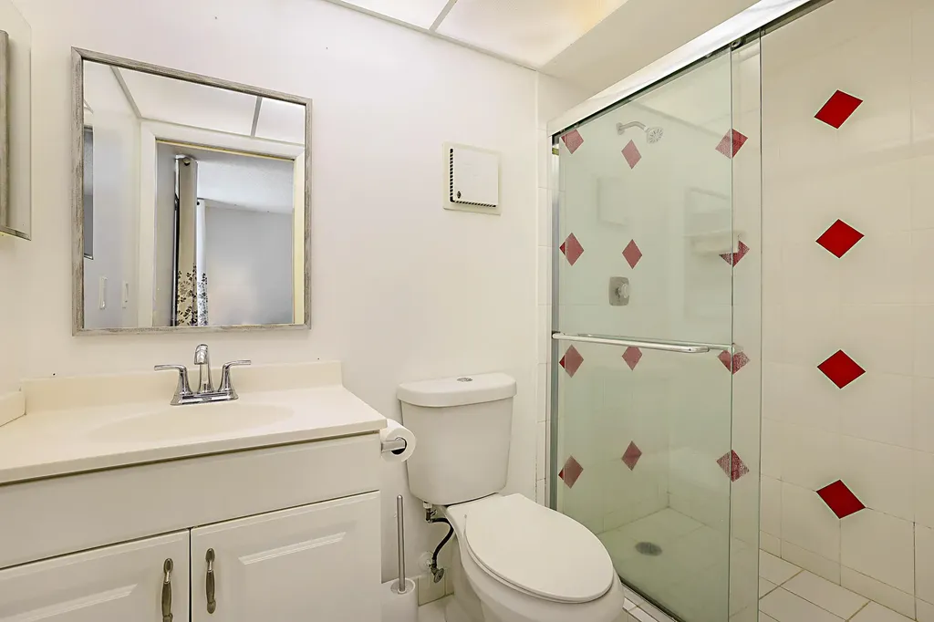 5160 Las Verdes Circle Delray Beach FL 33484
