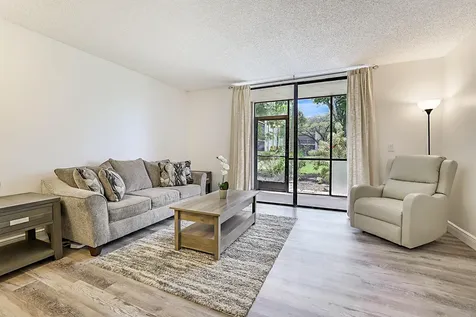 5160 Las Verdes Circle Delray Beach FL 33484