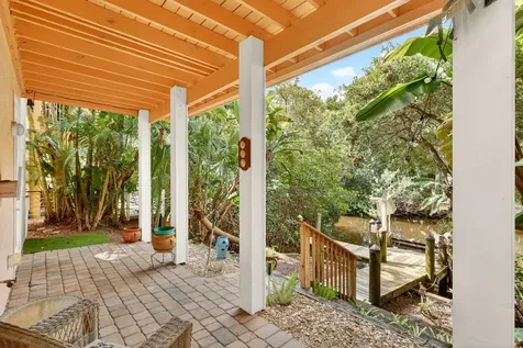 540 SW Akron Avenue Stuart FL 34994