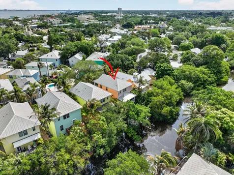 540 SW Akron Avenue Stuart FL 34994