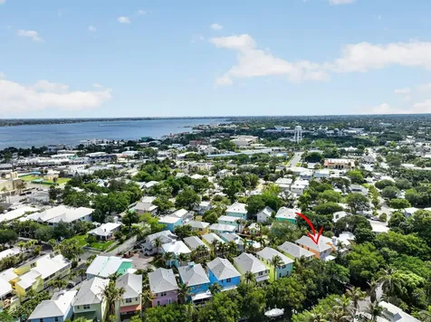 540 SW Akron Avenue Stuart FL 34994