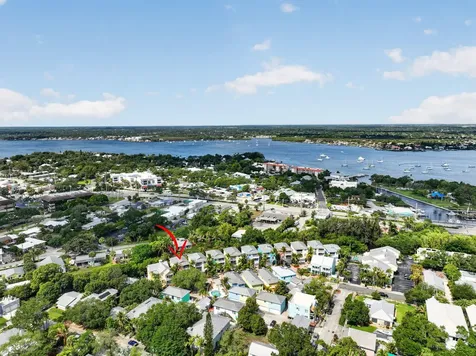 540 SW Akron Avenue Stuart FL 34994