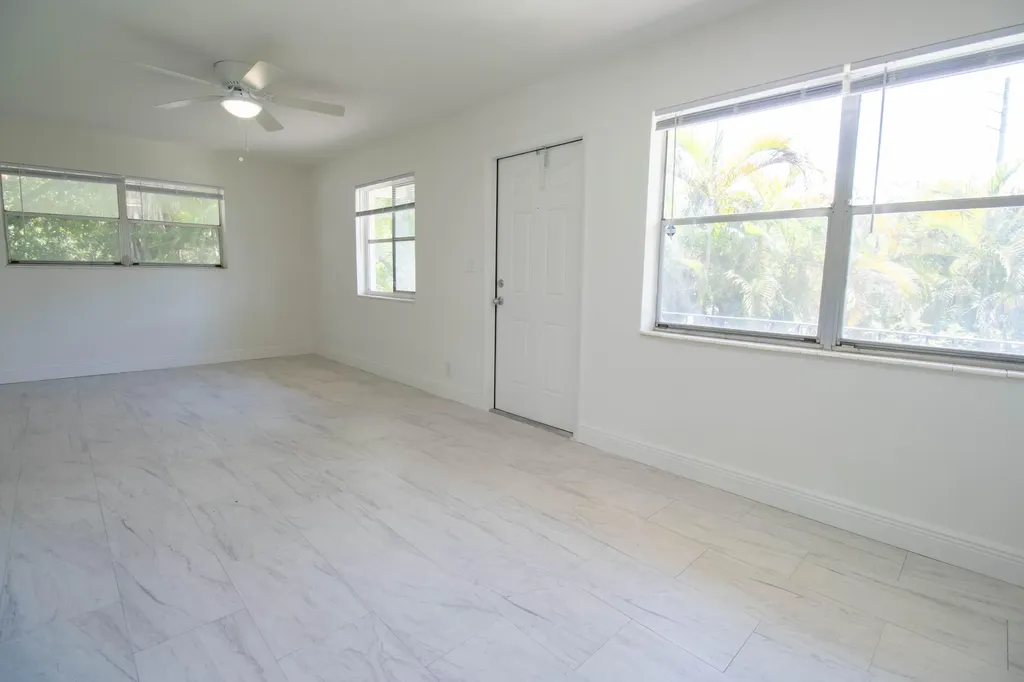 400 SW 7th Avenue Fort Lauderdale FL 33312