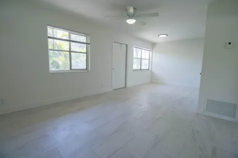 400 SW 7th Avenue Fort Lauderdale FL 33312