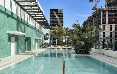 11 NE 6th Street Miami FL 33132