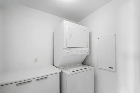 2650 Lake Shore Drive Riviera Beach FL 33404