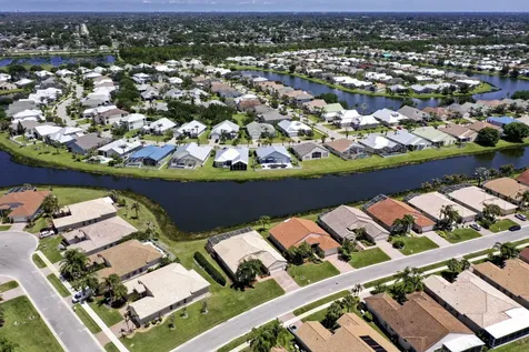 376 NW Shoreview Drive Port St Lucie FL 34986