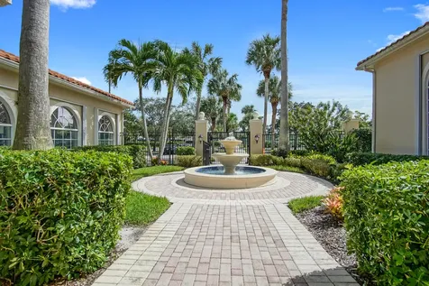 376 NW Shoreview Drive Port St Lucie FL 34986
