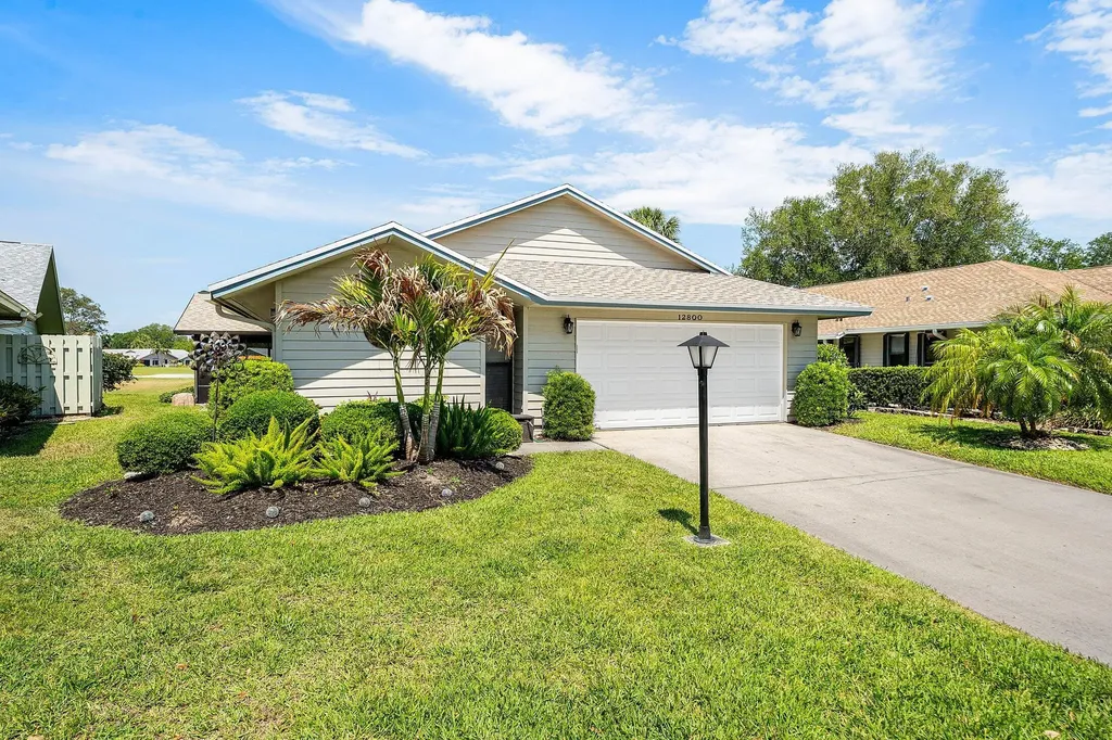 12800 SE Laurel Valley Lane Hobe Sound FL 33455