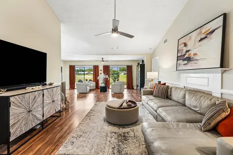 12800 SE Laurel Valley Lane Hobe Sound FL 33455
