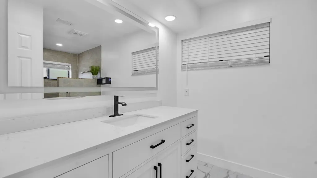 7659 Sierra Terrace W Boca Raton FL 33433