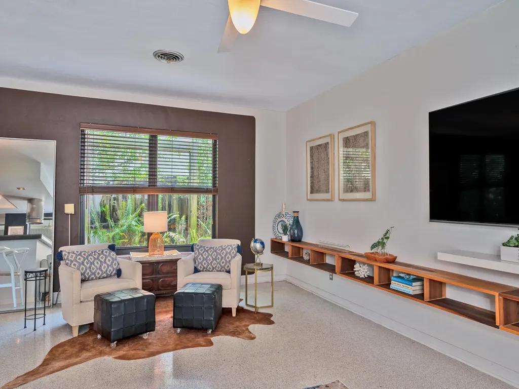 3220 S Olive Avenue West Palm Beach FL 33405