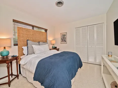 3220 S Olive Avenue West Palm Beach FL 33405