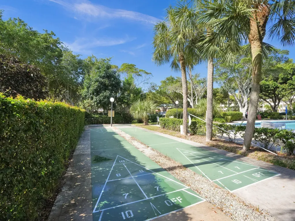 823 Cypress Boulevard Pompano Beach FL 33069