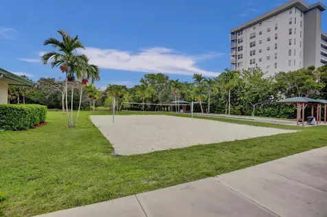 823 Cypress Boulevard Pompano Beach FL 33069