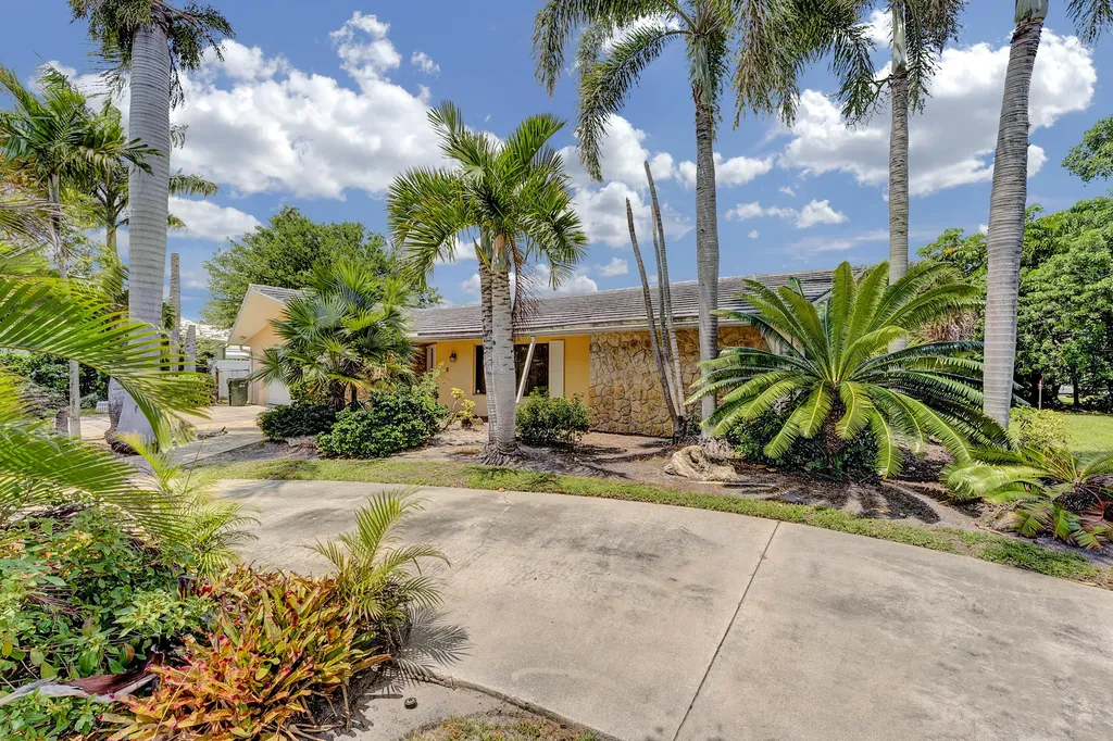 501 NW 11th Street Delray Beach FL 33444