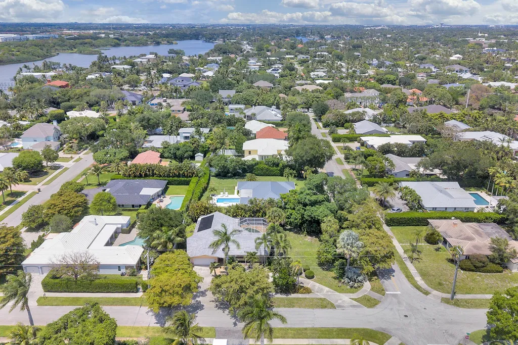 501 NW 11th Street Delray Beach FL 33444