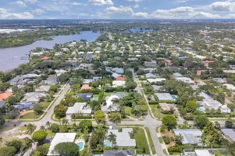 501 NW 11th Street Delray Beach FL 33444