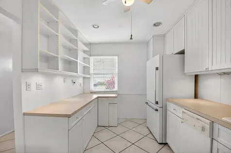 2886 E Fernley Drive Drive E West Palm Beach FL 33415