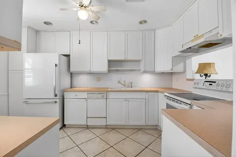 2886 E Fernley Drive Drive E West Palm Beach FL 33415