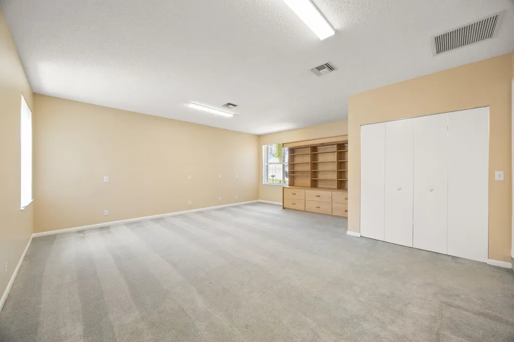 4720 NW 7th Street Deerfield Beach FL 33442