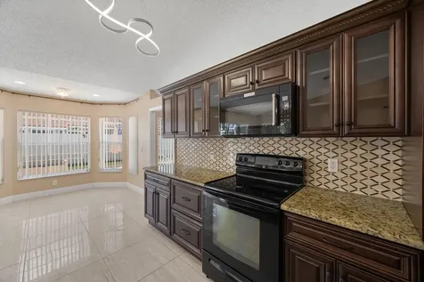 4720 NW 7th Street Deerfield Beach FL 33442