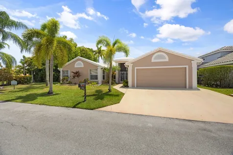 4720 NW 7th Street Deerfield Beach FL 33442