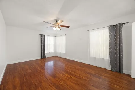 4720 NW 7th Street Deerfield Beach FL 33442