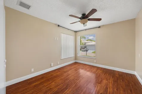 4720 NW 7th Street Deerfield Beach FL 33442