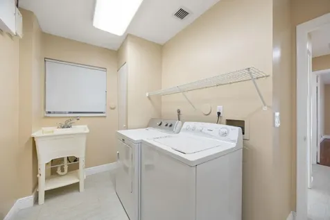 4720 NW 7th Street Deerfield Beach FL 33442