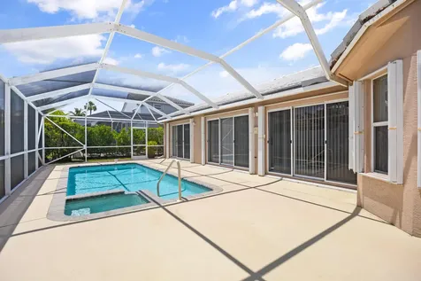 4720 NW 7th Street Deerfield Beach FL 33442