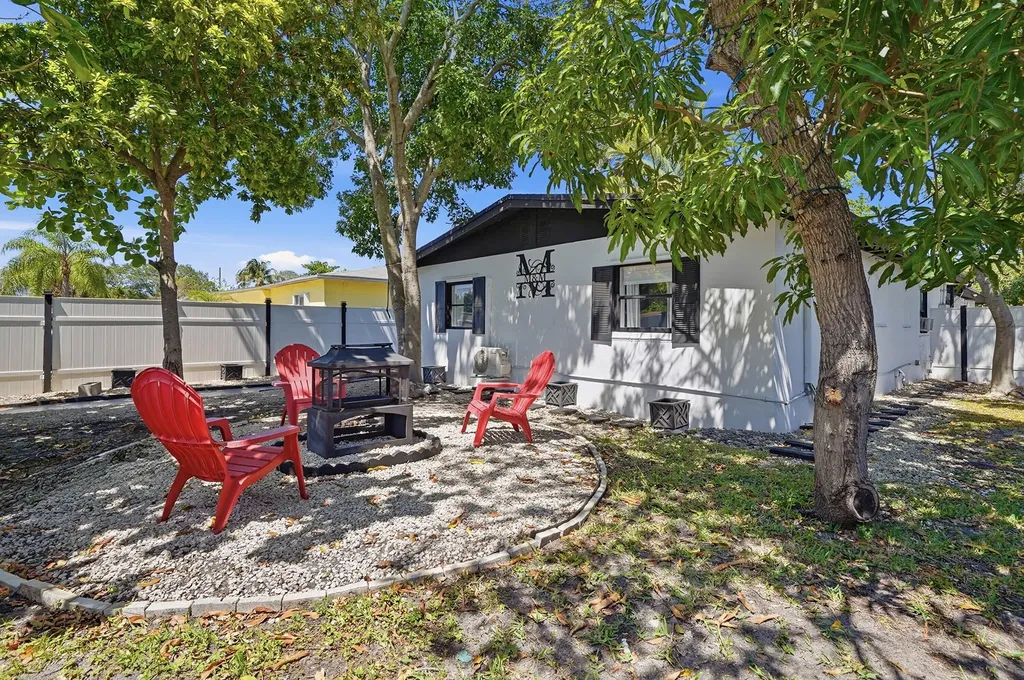 1100 NW 3rd Avenue Fort Lauderdale FL 33311
