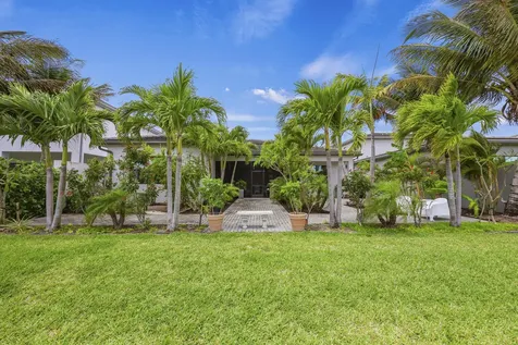 17044 Watersprite Lakes Road Boca Raton FL 33496