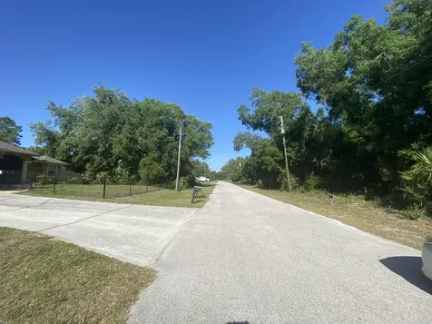 000 April Avenue North Port FL 34288