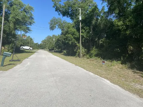 000 April Avenue North Port FL 34288