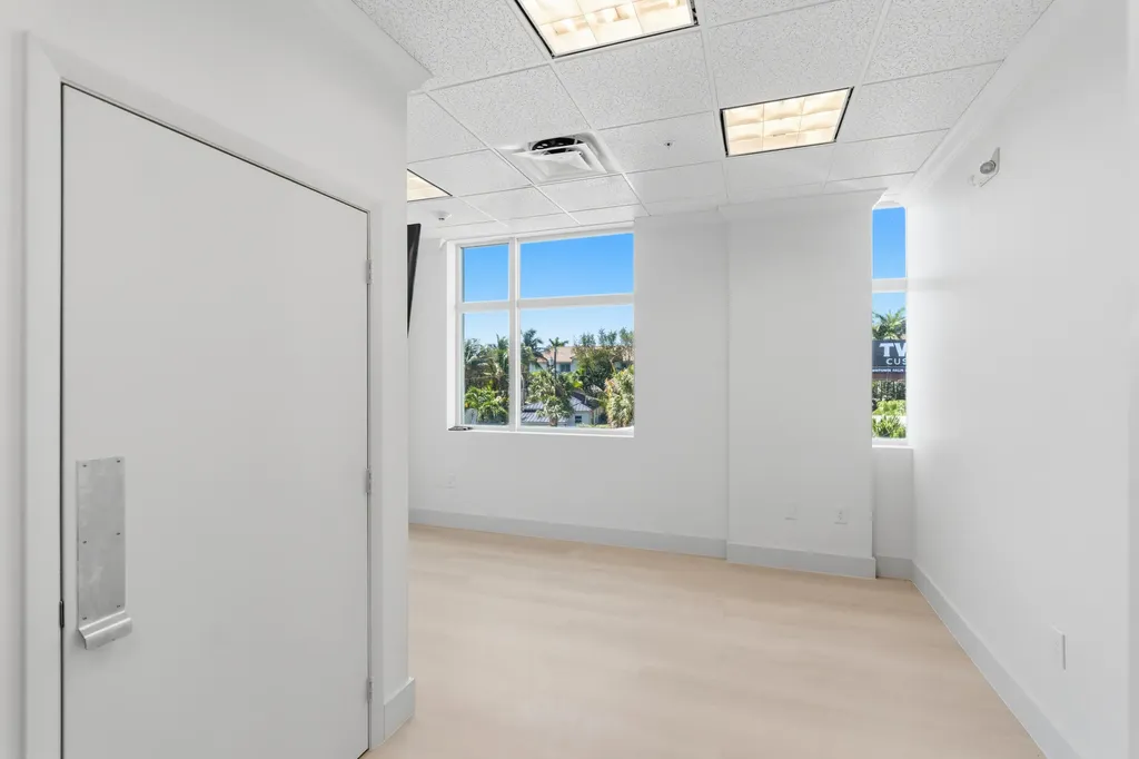 3330 N Federal Highway Boynton Beach FL 33435