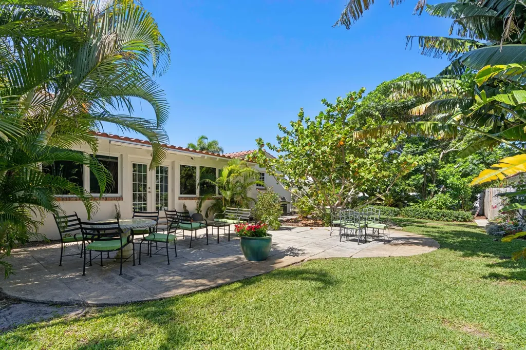 112 Yale Drive Lake Worth Beach FL 33460