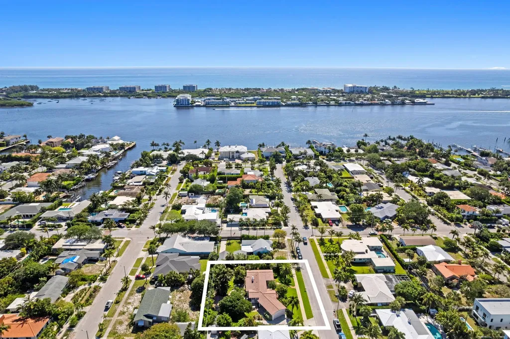 112 Yale Drive Lake Worth Beach FL 33460